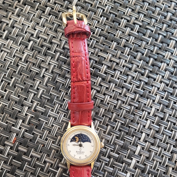 Moonphase watch - Picture 2 of 6